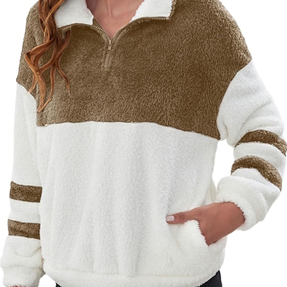 NWOT Sherpa sweatshirt white and tan super soft sweatshirt size Medium - Picture 2 of 15